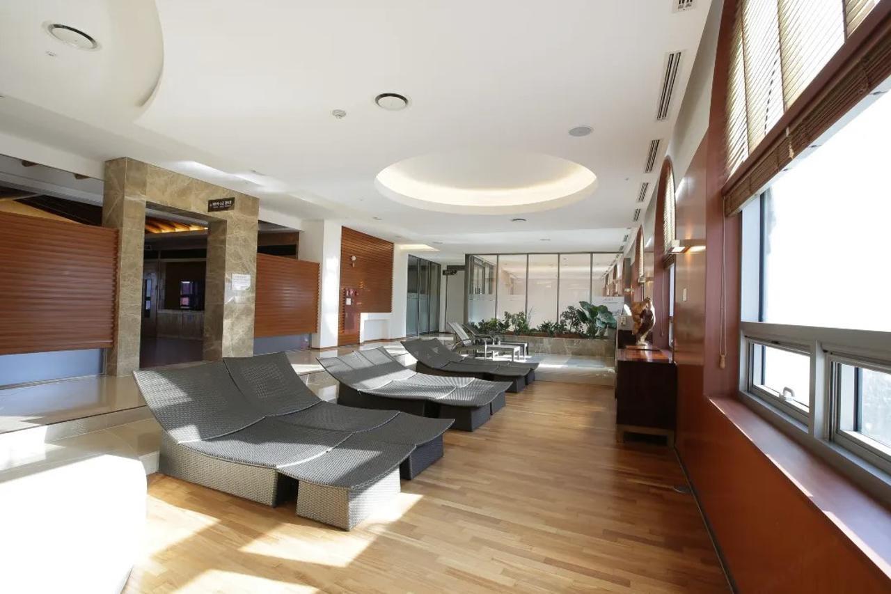 Hotel Pineridge à Sokcho Extérieur photo