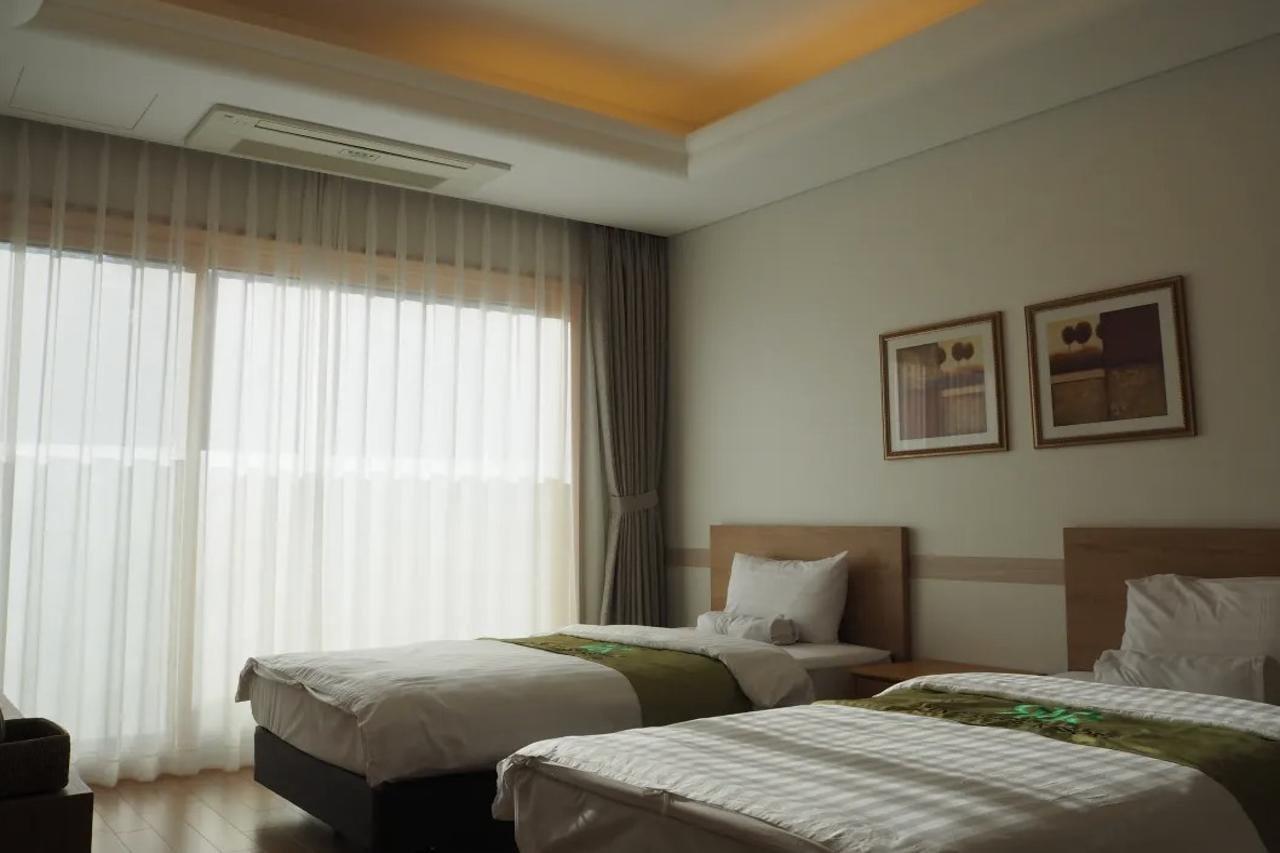 Hotel Pineridge à Sokcho Extérieur photo