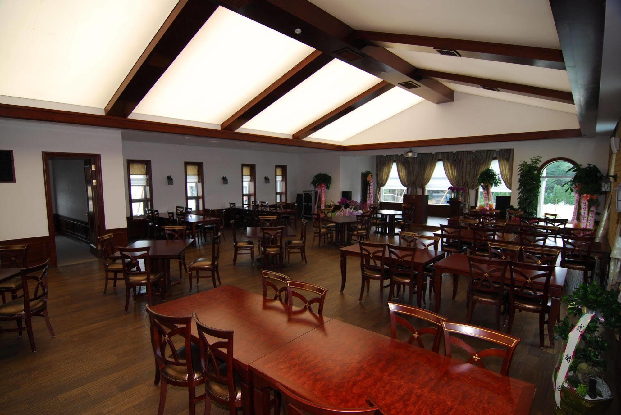 Hotel Pineridge à Sokcho Extérieur photo
